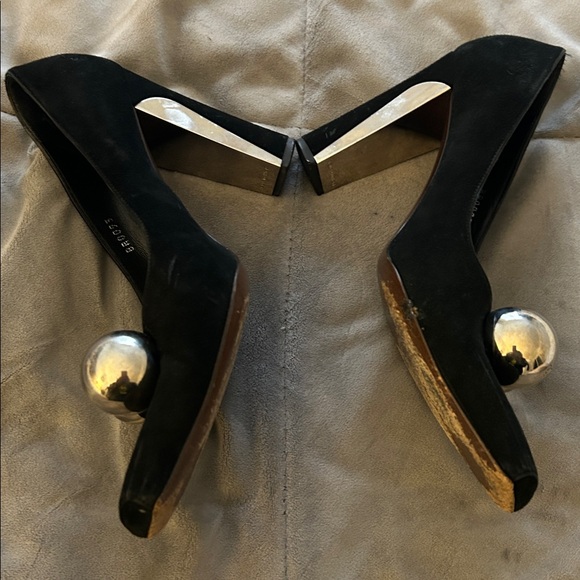 Louis Vuitton Black heels for women - Picture 6 of 9